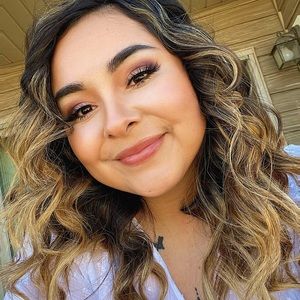 Meet your Posher, Sofia